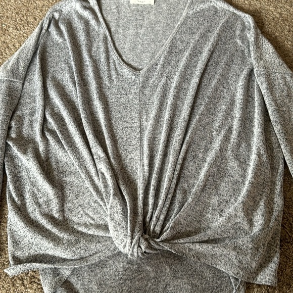 Top - Picture 3 of 3